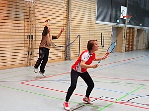 Daniela v. Pentz und Pera Hirunyattiti
