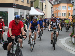 Die Tourteilnehmer bei der Einfahrt in Stockach