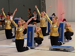 Step-Aerobic Mädchen Step-Aerobic Mädchen