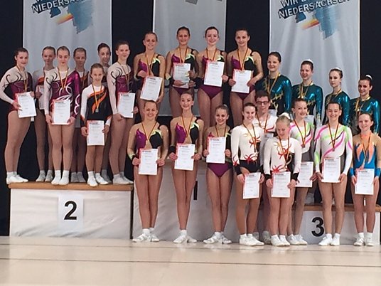 Platz 1 Badischer Turnerbund, Platz 2 Sächsischer Turnerbund, Platz 3 Niedersächsischer Turnerbund.
Bild: Rainer Fleck
