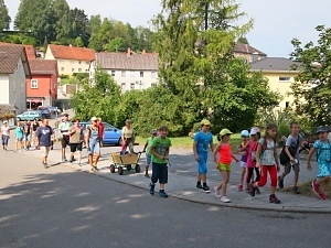 Auf der Strecke am Narrenbrunnen/Rathaus (Archiv 2015)